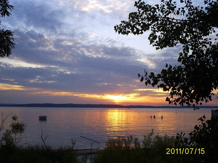 206545_1826251666017_2115183_n_1826251666017