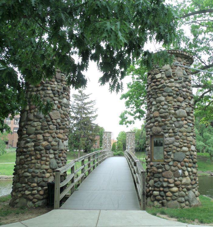 resized 4 tower bridge over shiawassee 060221