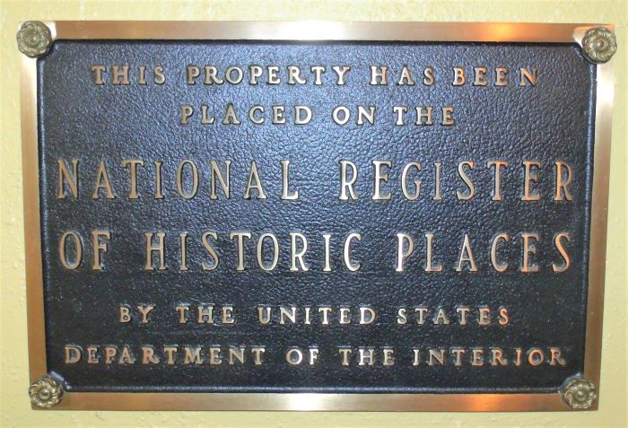 resized plaque on registry of historical places by dept of interior 060221