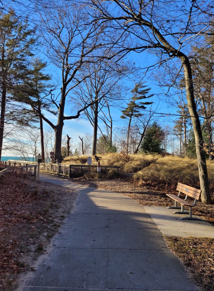 resized sidewalk out to stairway to lake 121221