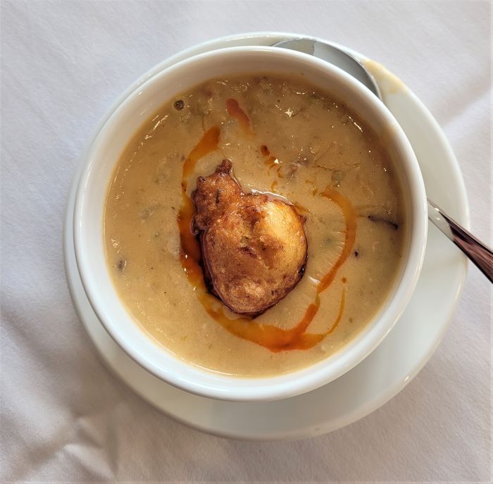 resized seafood chowder 20230208_115532 (2)