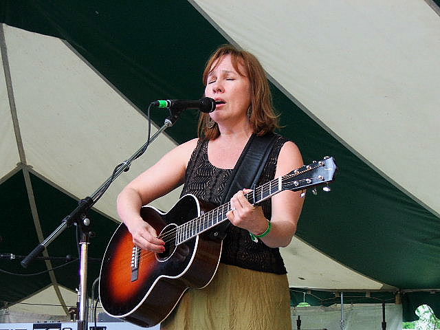 Iris_Dement_-_Ron_Baker_-_2007