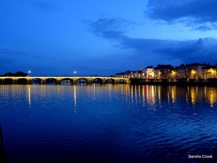 FF 040324 sandra-crook-on-the-waterfront